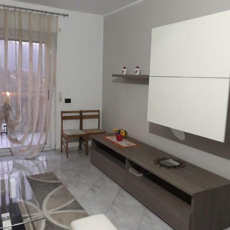 Leisure & Relaxing Apartment Côme Esterno foto